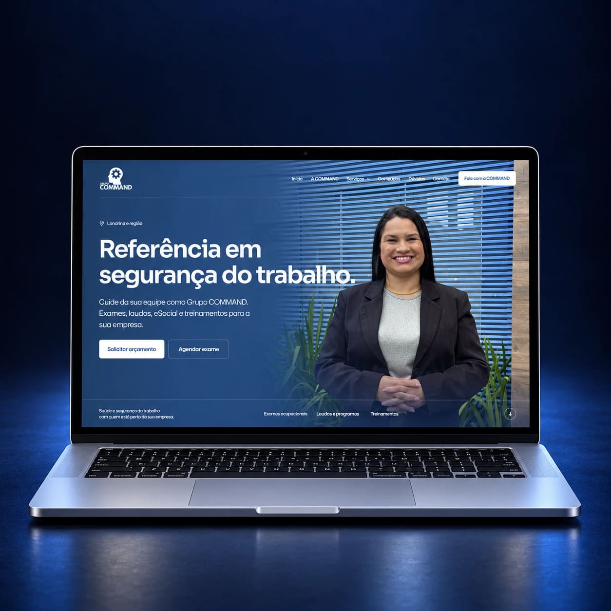 Mockup do site Grupo COMMAND, com dispositivo completo em composição para celular, a partir da página real fornecida.