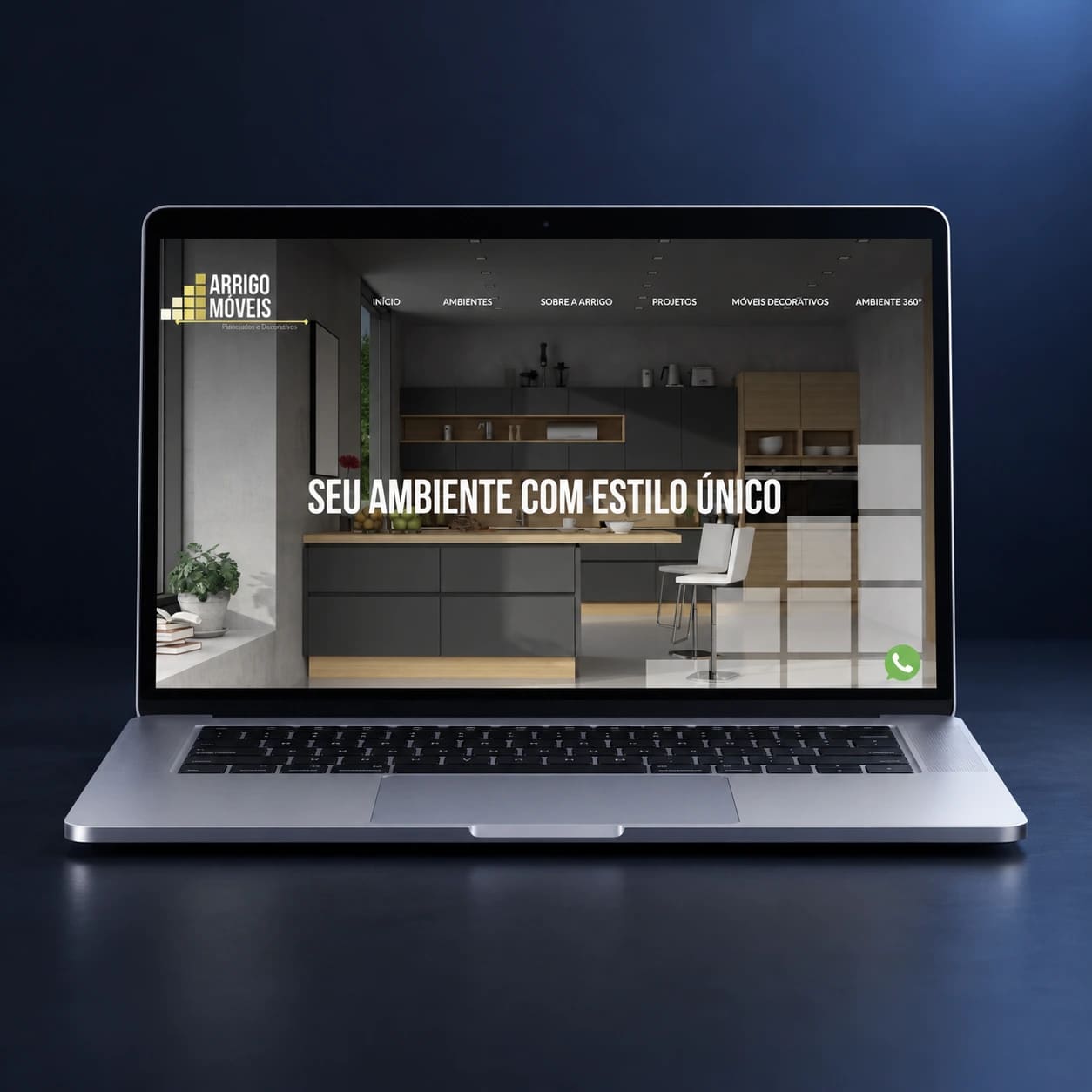 Mockup do site Arrigo Móveis em notebook completo, em composição para celular.